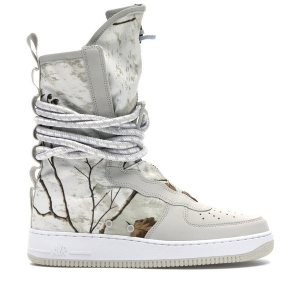 Nike Air Force 1 High Realtree Light Bone